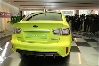 Illustration for article titled Kia Forte LPI Hybrid: First Production Kia Hybrid
